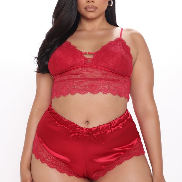 Fashion Nova Other - Fashion Nova Dream of Me Lace PJ Set NWT Size XL